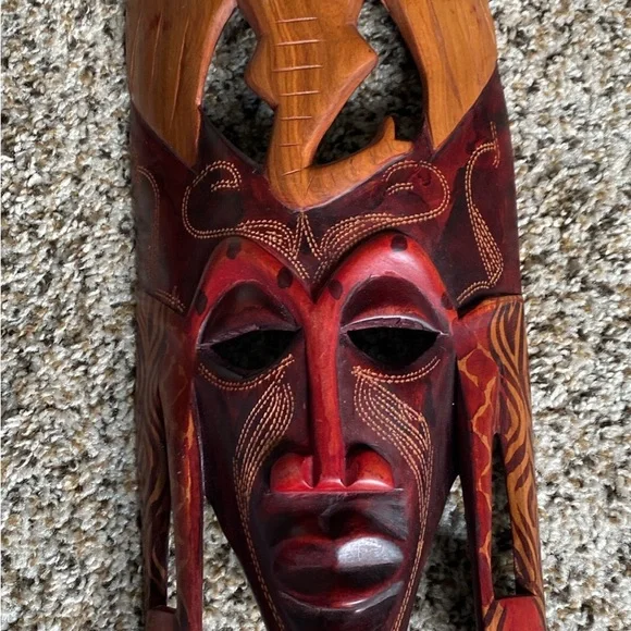 Handcrafted Red and Brown Tribal Masks - Picture 3 of 3